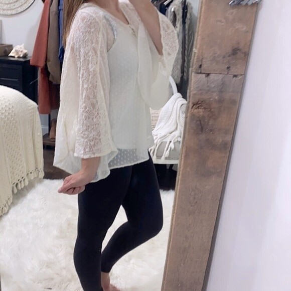 Angie top ivory color sheer Swiss dot size medium - Picture 3 of 6